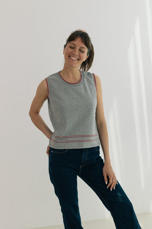Armilla gris-ribet vermell