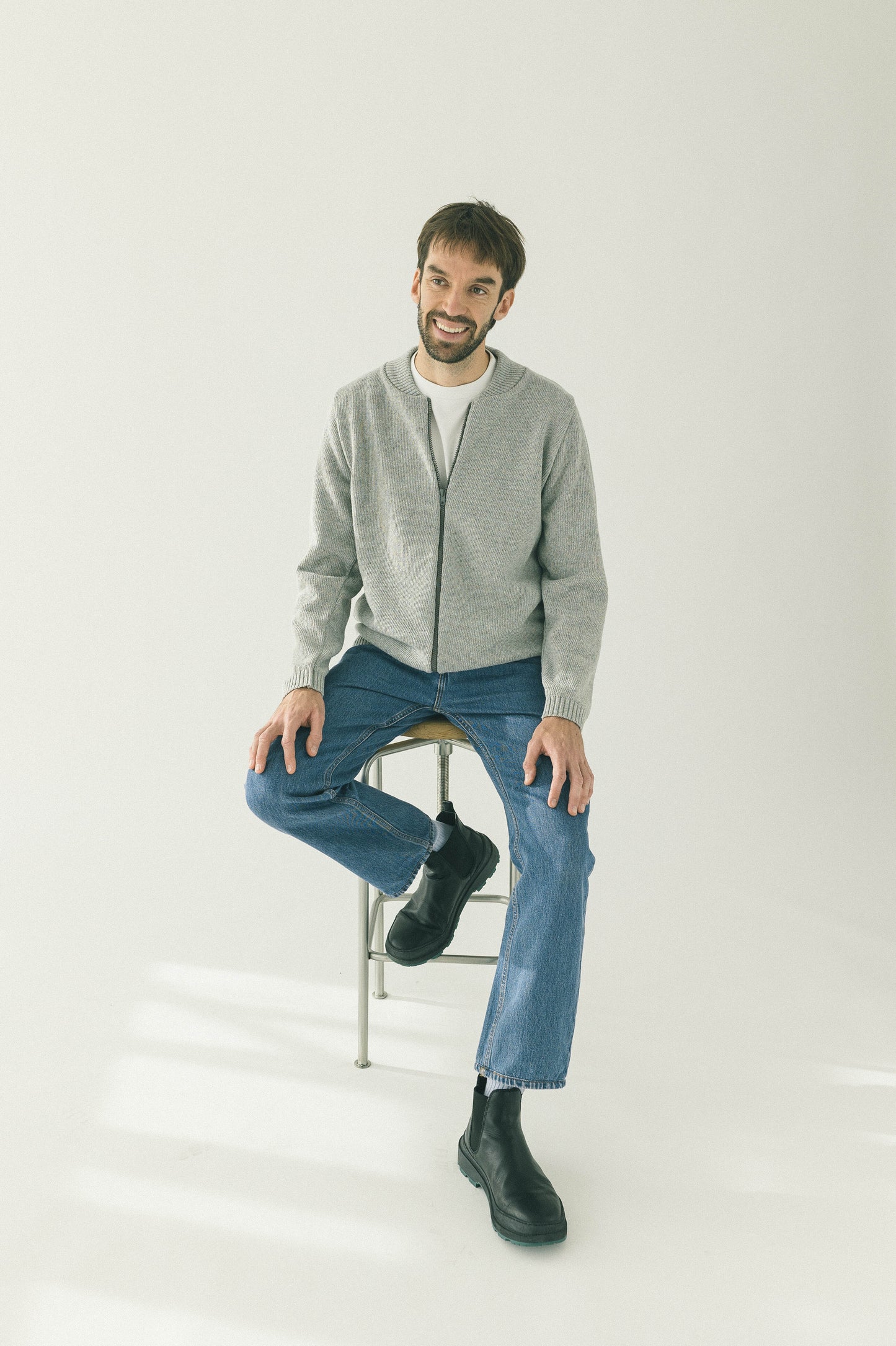 Plain light gray jacket - man