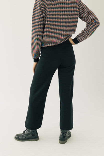 Pantaló de punt llis negre