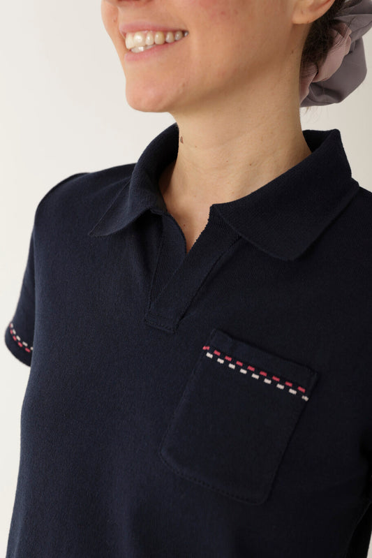 Polo azul ladrillos