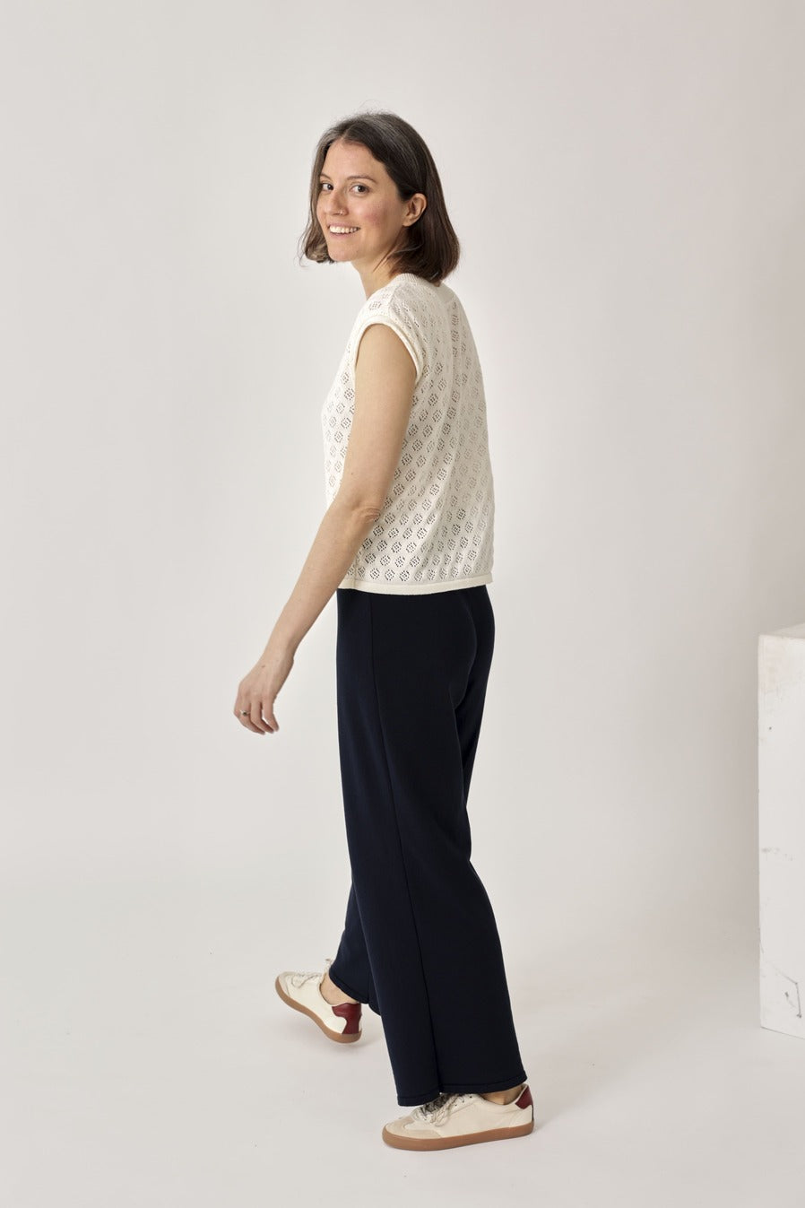 Navy blue knitted trousers